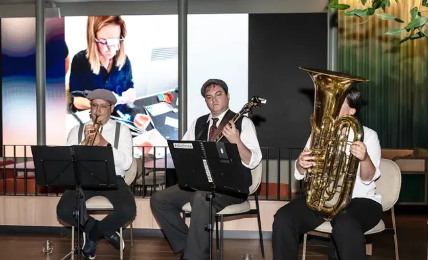 La Festa – Dixthree