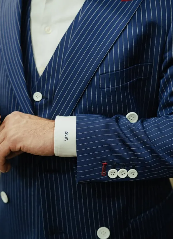 Nuvi – Sastreria Casanova