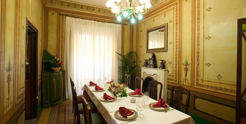 Celebra el teu banquet de noces al Palau del Baró
