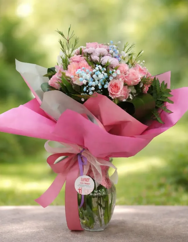 Planifica i decora flors – Garden i Floristeria LaFACT