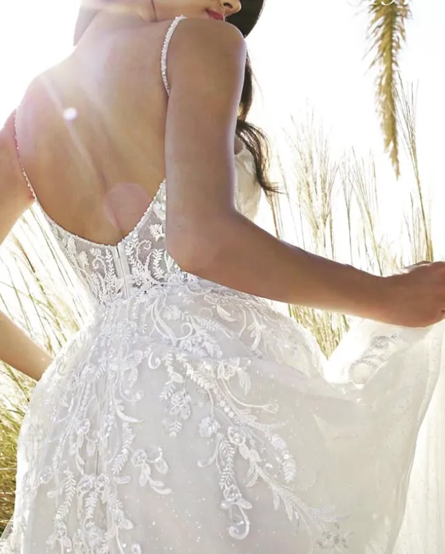 Vestits de núvia únics i a mida