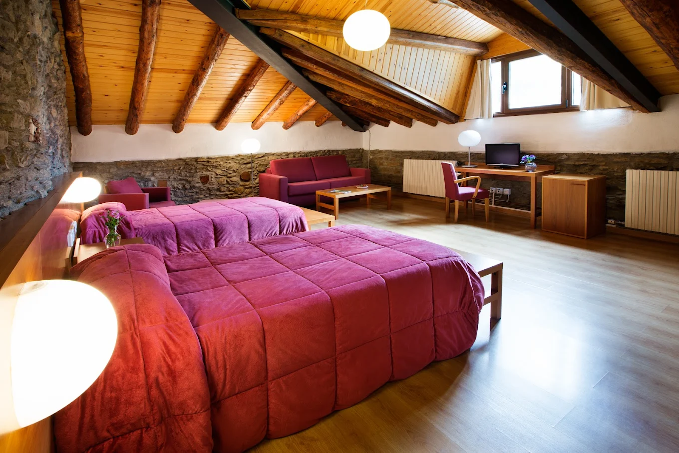 Hotels – Can Miquel