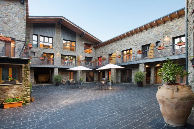 Hotels – Can Miquel