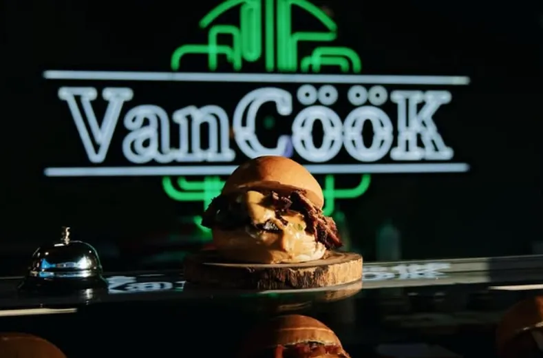 Banquet – Van Cöök