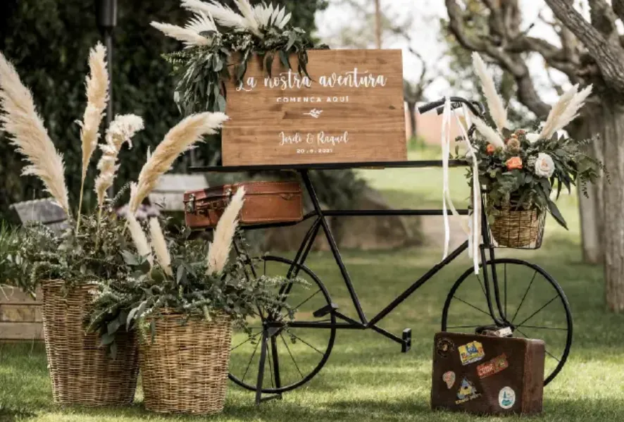 Banquet-restaurants-espais singulars Mirador de les Caves