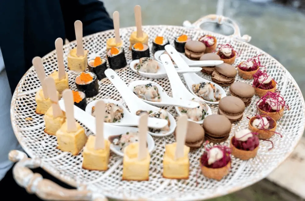 Banquet-restaurants-espais singulars Mirador de les Caves