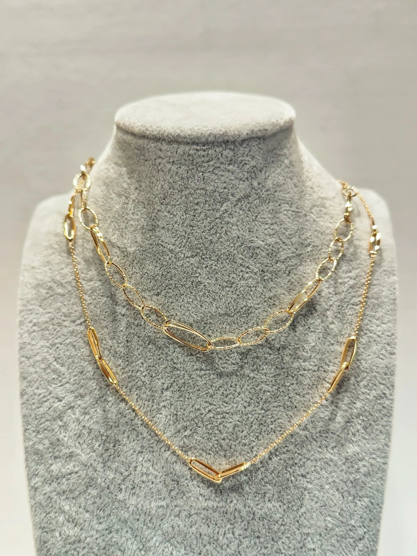 Núvia joieries – Joieria Rellotgeria Vinaixa