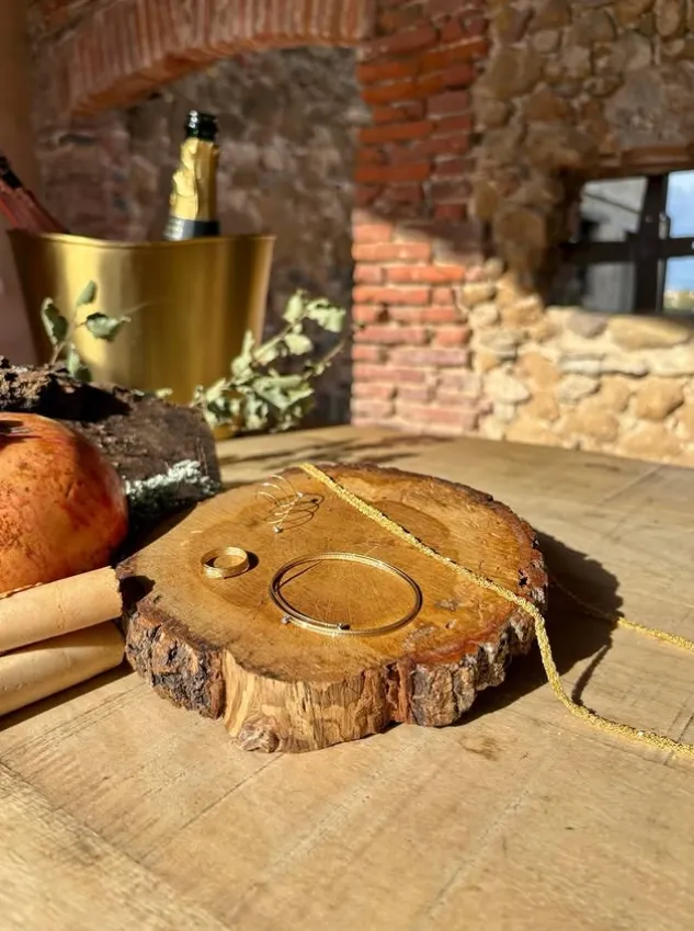 Núvia Joieries – Margarida Aldabó