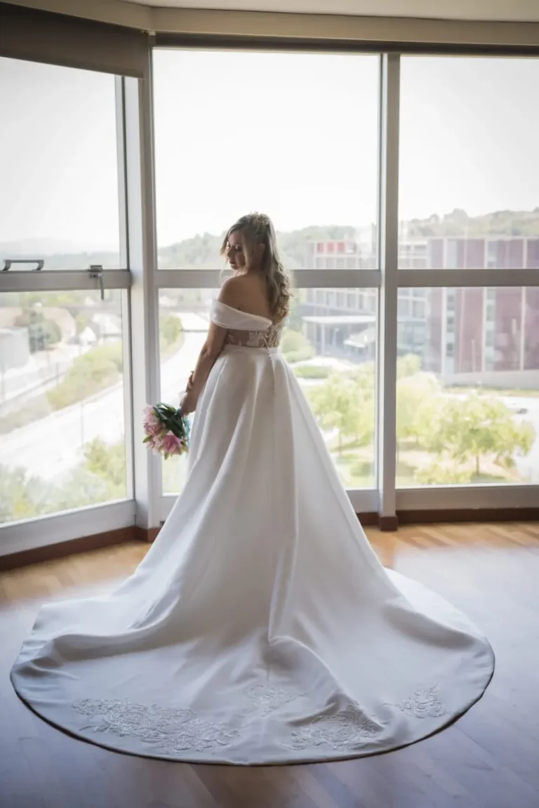 Vestits Núvia – Eva Martínez Novias